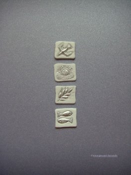 Verzierwachs "Taube - Sonne - Ähre - Fisch" gold