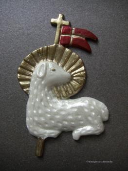 Verzierwachs "Lamm sitzend mit Fahne"