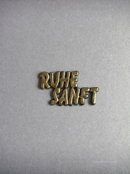 Wachsschriftzug "RUHE SANFT"