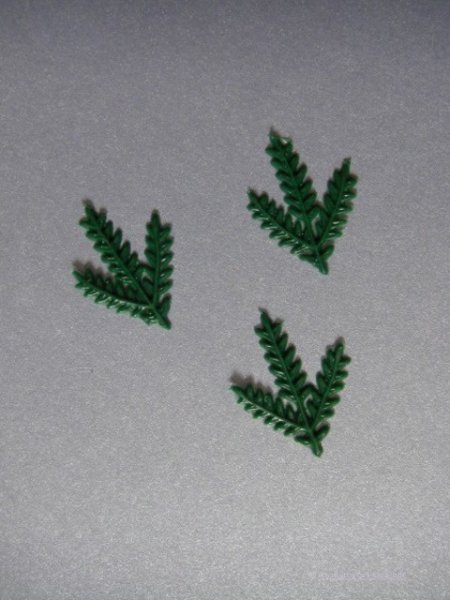 Verzierwachs / Wachsornament "Tannenzweig"  3er Set versch. Farben